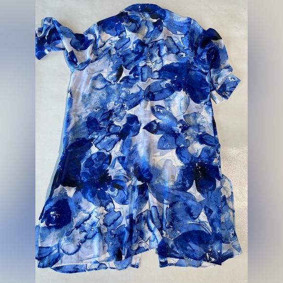 NEW Size M Slim Factor Investments 3/4 Sleeve Button Front Long Top Blue $79 - Picture 10 of 11